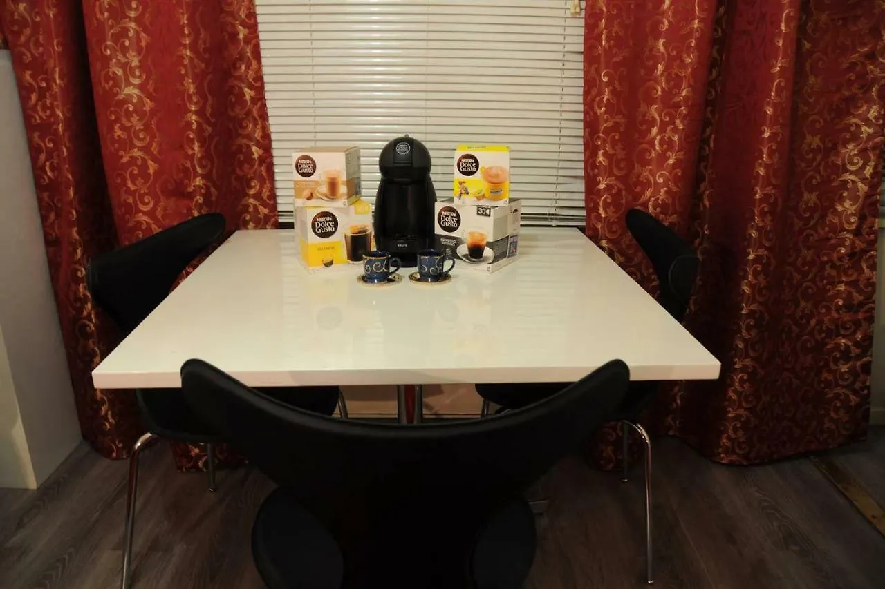 Hakaniemi Studio Apartment, City Centre Helsinki